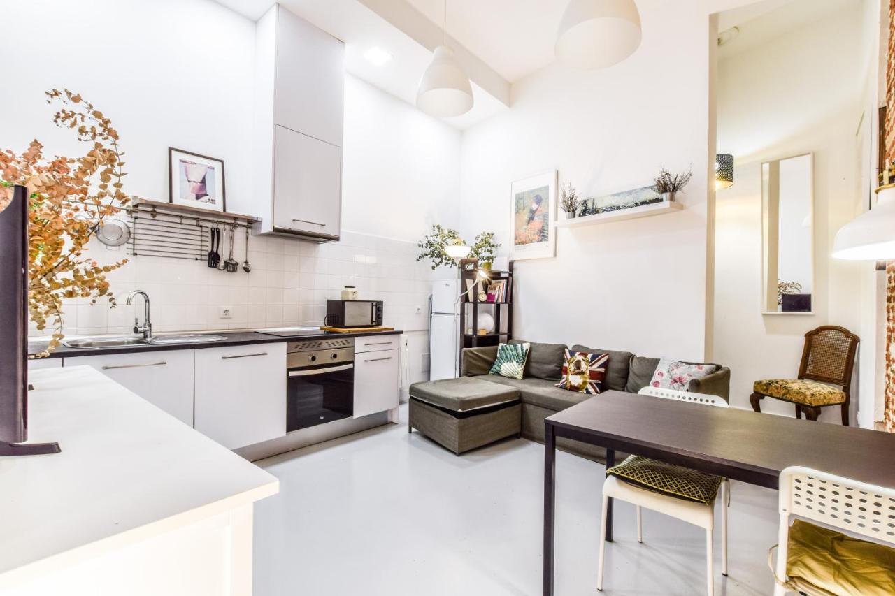 Piso De Ave Maria Appartement Madrid Buitenkant foto