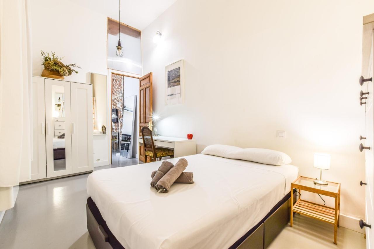 Piso De Ave Maria Appartement Madrid Buitenkant foto