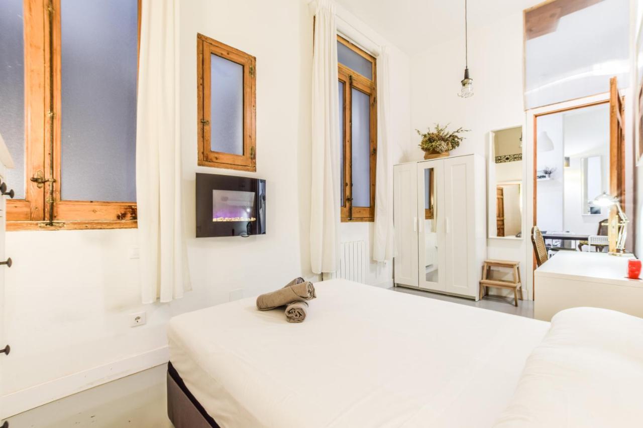 Piso De Ave Maria Appartement Madrid Buitenkant foto